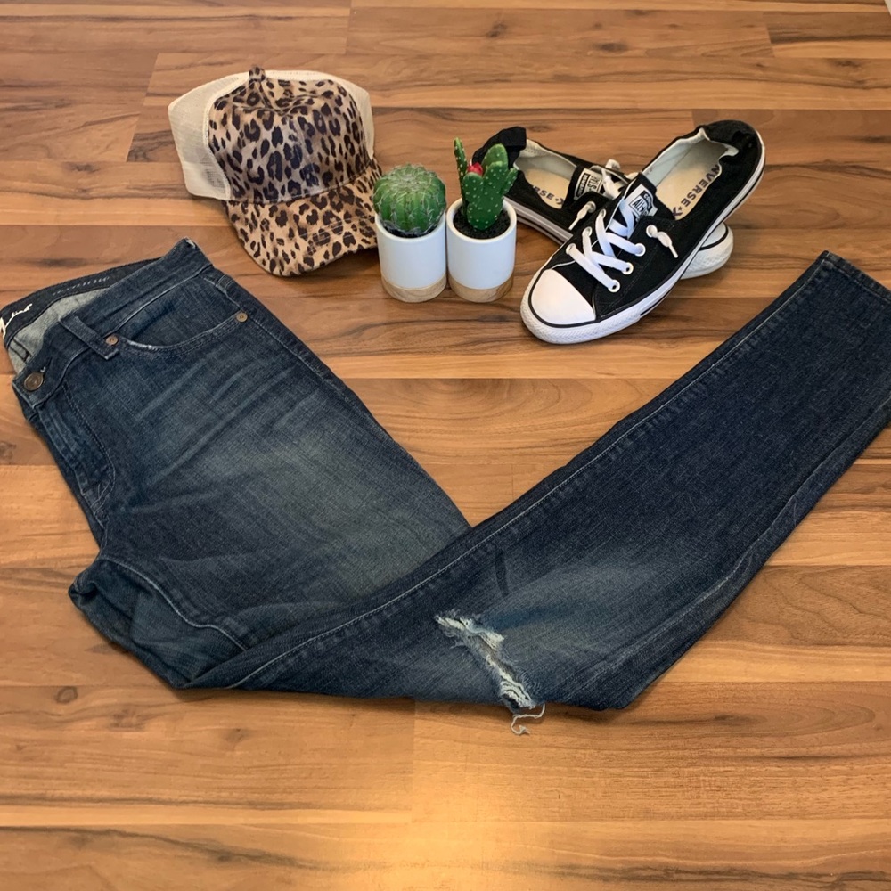 7 for all Mankind
